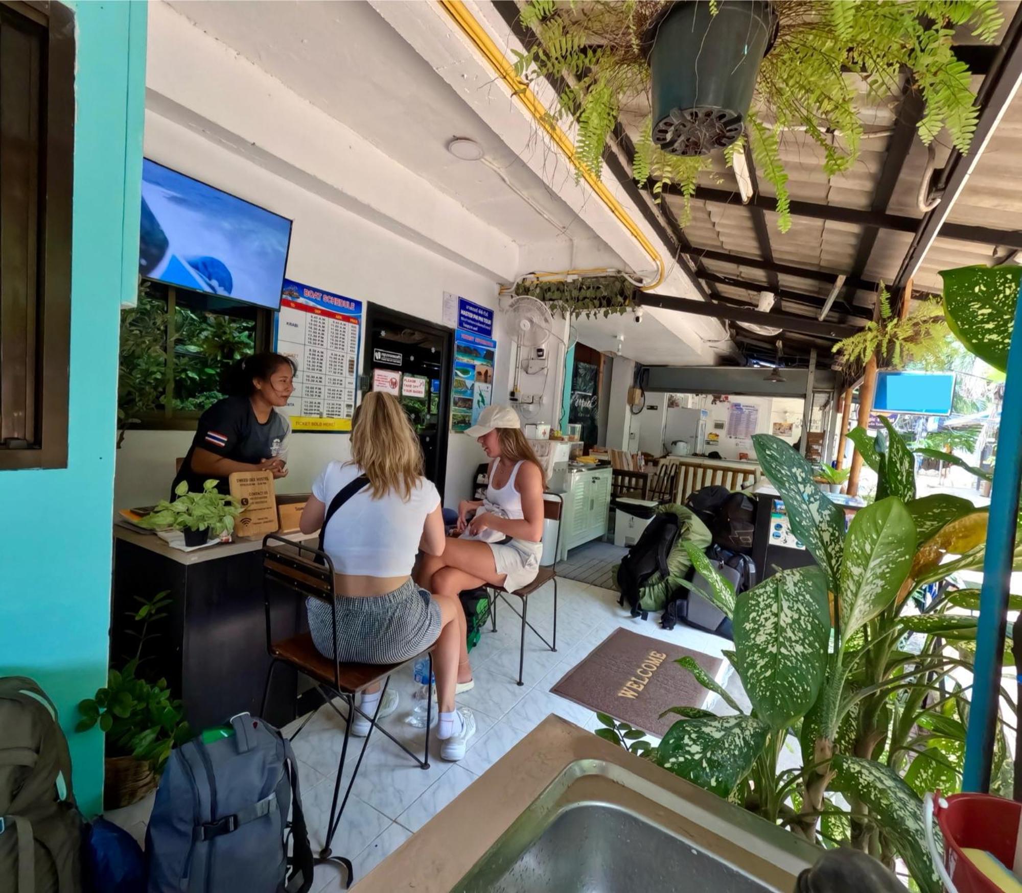 Sweed Dee Hostel Phiphi-szigetek Kültér fotó